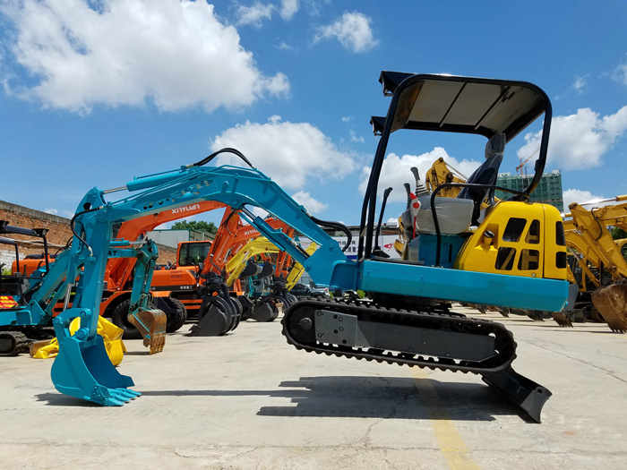 小松小挖掘機圖片 小松小挖掘機圖片