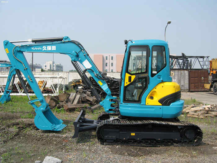 小型挖掘機操作技巧 小型挖掘機操作技巧