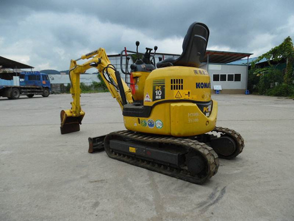 小型挖掘機保養(yǎng) 小型挖掘機保養(yǎng)