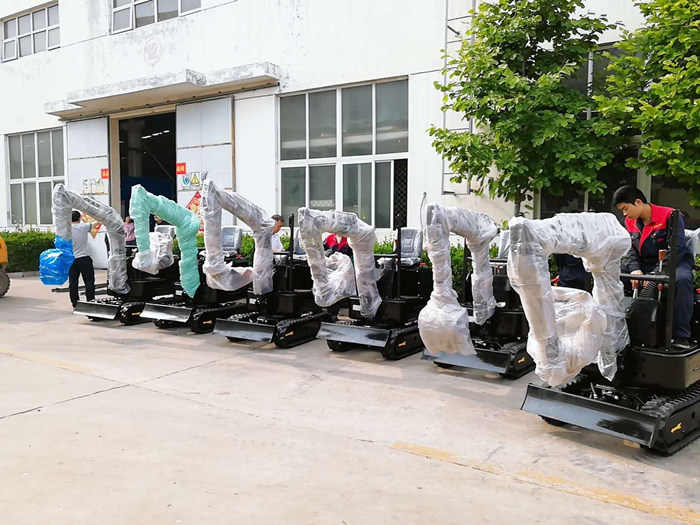 凱迪沃一批小型挖掘機(jī)批量出口美國(guó) 凱迪沃一批小型挖掘機(jī)批量出口美國(guó)